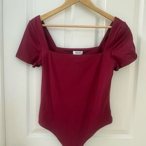 Aritzia Contour Deep Red Short Sleeve Bodysuit